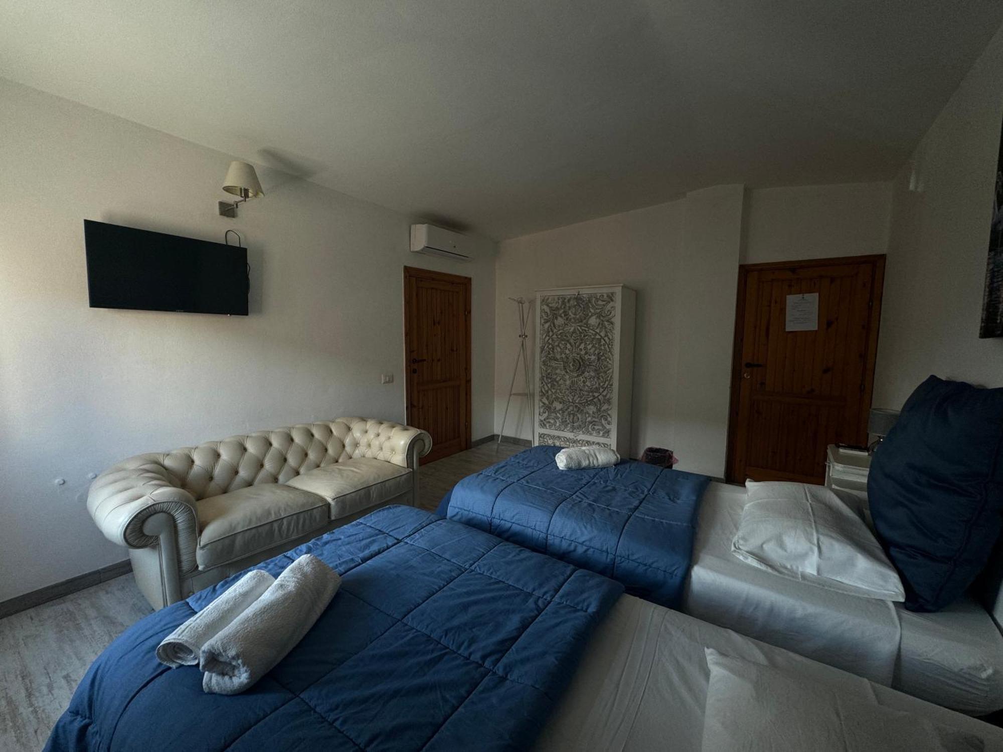 Pm 1 Via Armando Diaz Guest House Olbia Zewnętrze zdjęcie